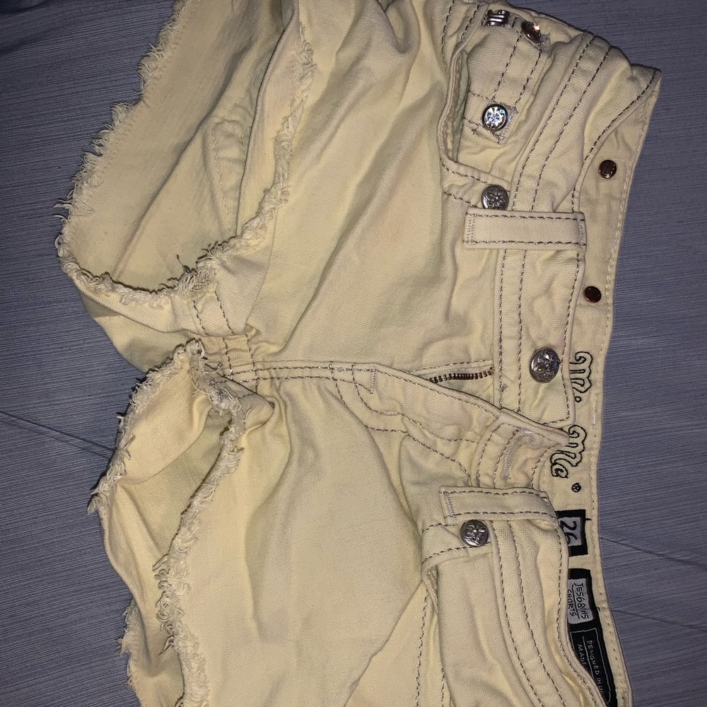 Miss Me booty shorts